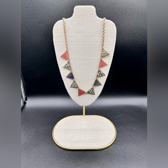 𝔾𝕆𝕃𝔻 𝕋𝕆ℕ𝔼 Flag String Necklace - Picture 5 of 8